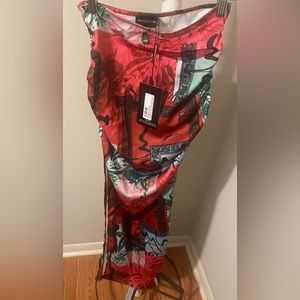 NWT Pretty Little Thing Red Abstract Satin Halter Dress